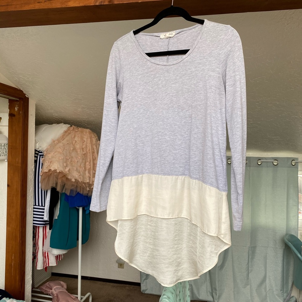 Lili’s closet grey and satin high low top S